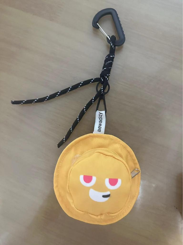 Multifunctional Mini Printed Coin & Key Pouch