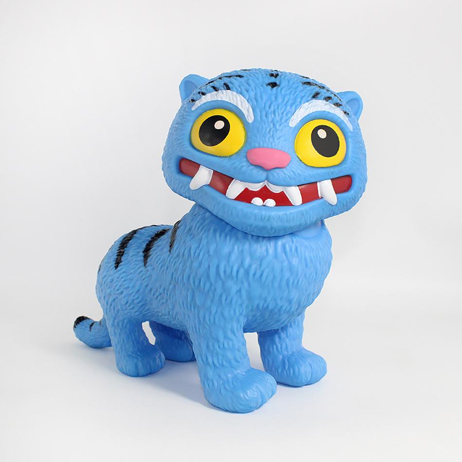 K-POP Demon Hunters 20cm Tiger Figurines Miniature Creative Sculptures Desk Ornaments for Office Art Decoration Christmas Gift