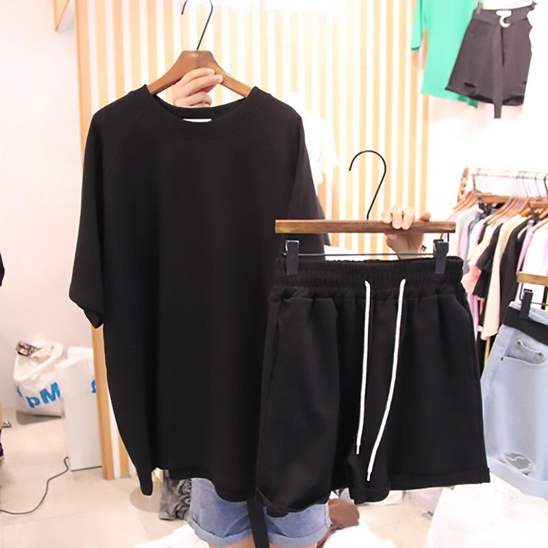 Costum sport casual de vară Tricou largi cu mâneci scurte Pantaloni scurți largi Îmbrăcăminte pentru femei din două piese