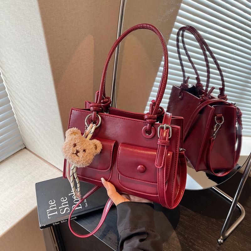 Retro bag women's new summer versatile messenger bag casual portable work commuter bag