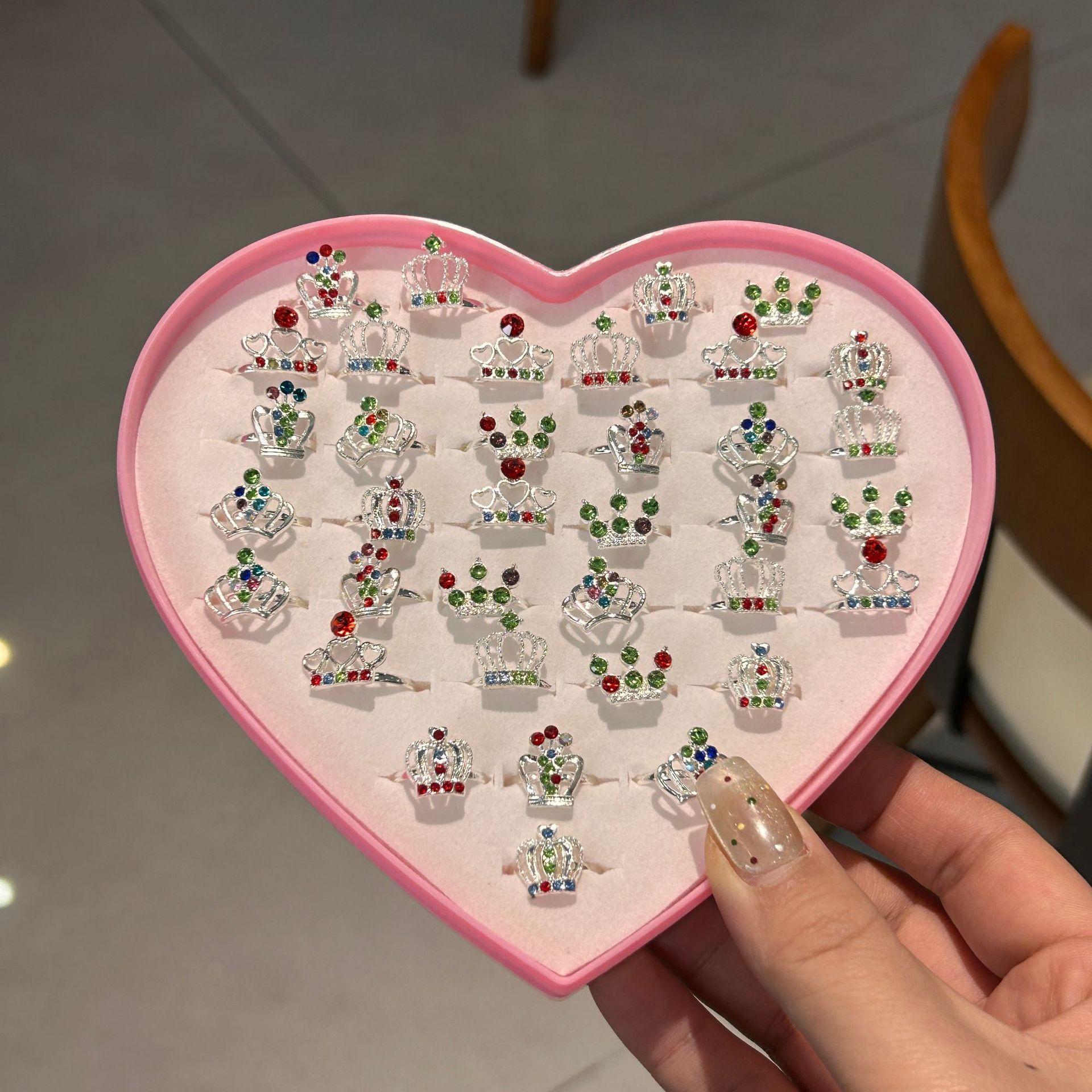 

36PCS Дитяча ручна ювелірна іграшка імітація кришталевого дорогоцінного каменю мультяшне кільце зі стразами Стрічкова коробка