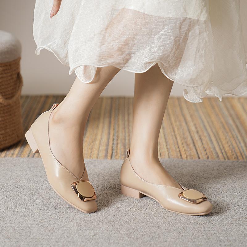 Women's square toe low heels solid color retro Casual flat shoes sizes 34-43 Hot sales 2024 women's MARY JANES high heels shoes