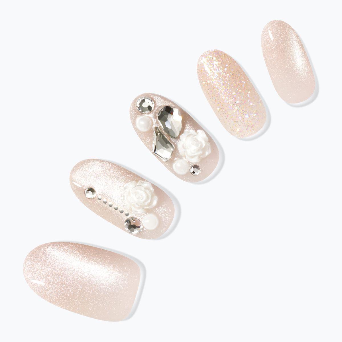 Dashing Diva Magic Press Rose Fizz (Almond) Nail Tips