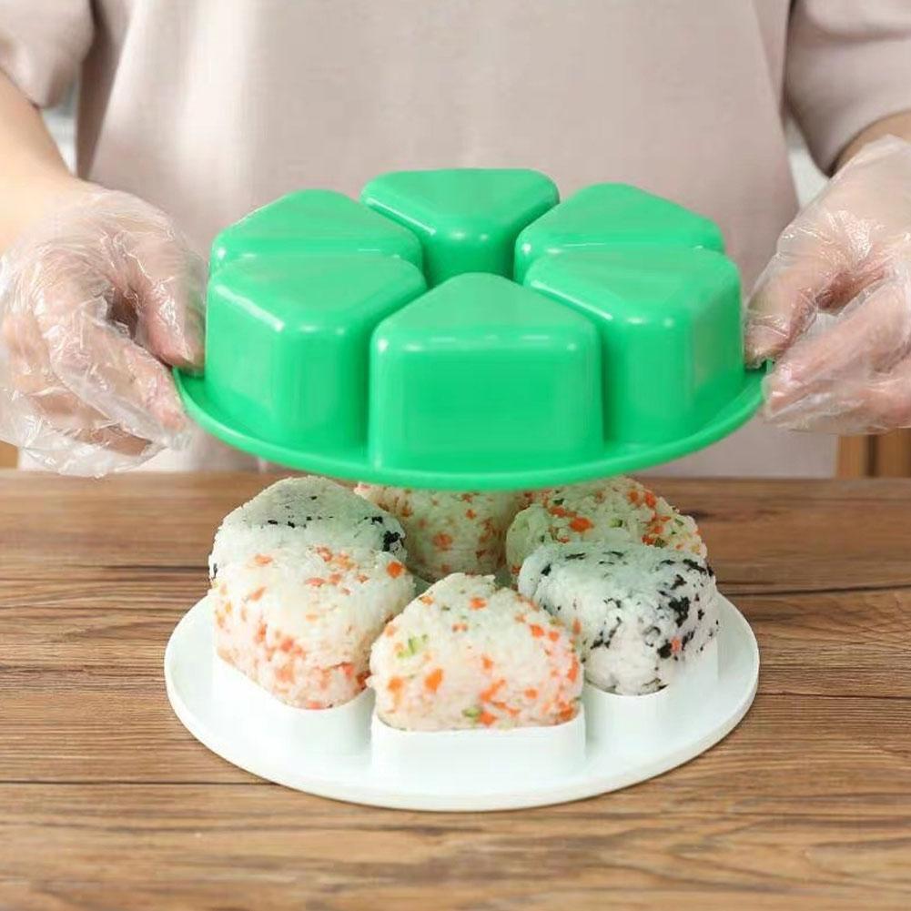 1/6 Cavity Triangle Sushi Mold Bento Onigiri Rice Ball Press Maker Non-stick Sushi Maker Tools For Seaweed Cilantro Rice Balls