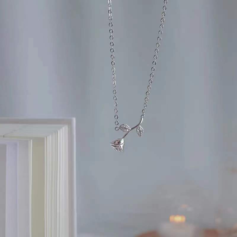 

Ожерелье из стерлингового серебра S925 Rose Light Luxury Minority High-Clavicle Chain New Normcore All-Matching 925