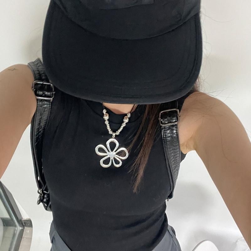 Elegant Flower Pendant Necklace Adjustable Cord Necklace Long Rope Necklace Alloy Texture for Fashion Enthusiasts