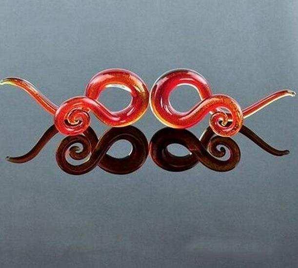 Earlobe Expanders: Glass Snail Design Body Piercing Jewelry