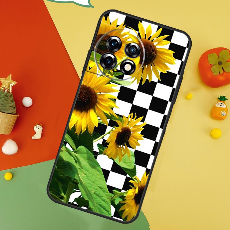 Checkerboard Sunflower Back Case For OnePlus 15 13R 13 13T 12 12R 11 10 10T 8T Nord CE 5 2 3 4 Lite N20 N30 Cover