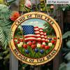 2D Flat, 1pc Round Aluminum Hanging Sign - "Land of the Free" USA Flag Tulip Garden Vintage Metal Wall Art, Ideal for Enhancing The Decor of Your