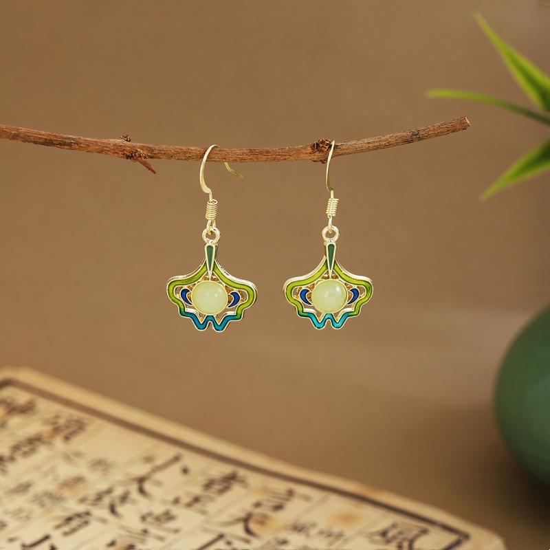 

Silver Needle Ethnic Chinese Earrings for Women Green Fan-shaped Bamboo Leaves Long Tassel Jewelry Ancient Style Ear Clip Gifts E6453