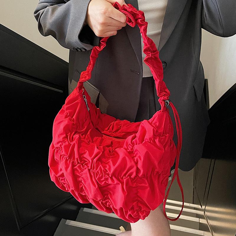 Fashion Personality Design Sense Folded Tote Bag Women's Leisure Lazy Wind Commuter Large Capacity Messenger Bag