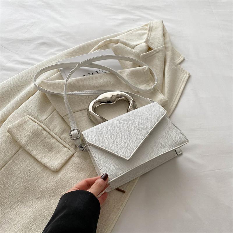 

Beautiful And Eye-catching Small Square Handbag For Women In Black Pink Coffee Green And White For Fashion Lovers білий