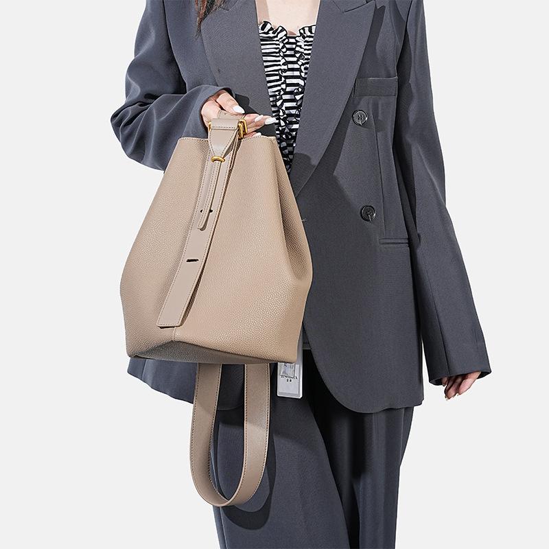 Kleines Nischen-Design, Hochwertige Leder-Umhängetasche für Damen, Leichter Luxus für den Weg zur Arbeit Rindsleder, Umhänge-Beuteltasche mit großem Fassungsvermögen
