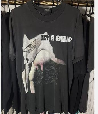 T-shirt unisex vintage degli Aerosmith 1993 Get a Grip a maniche corte nera