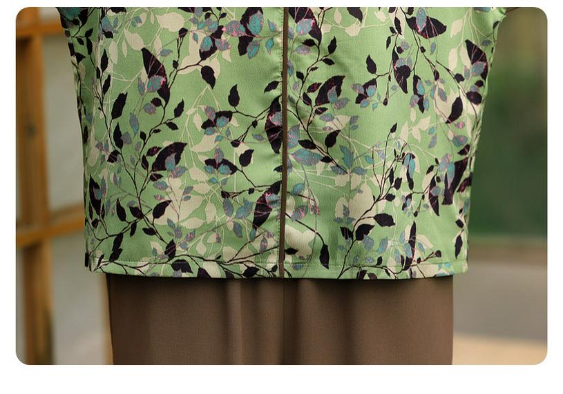 Summer Two-Piece Clothing Set for Senior Women: Short-Sleeve Top and Wide-Leg Pants