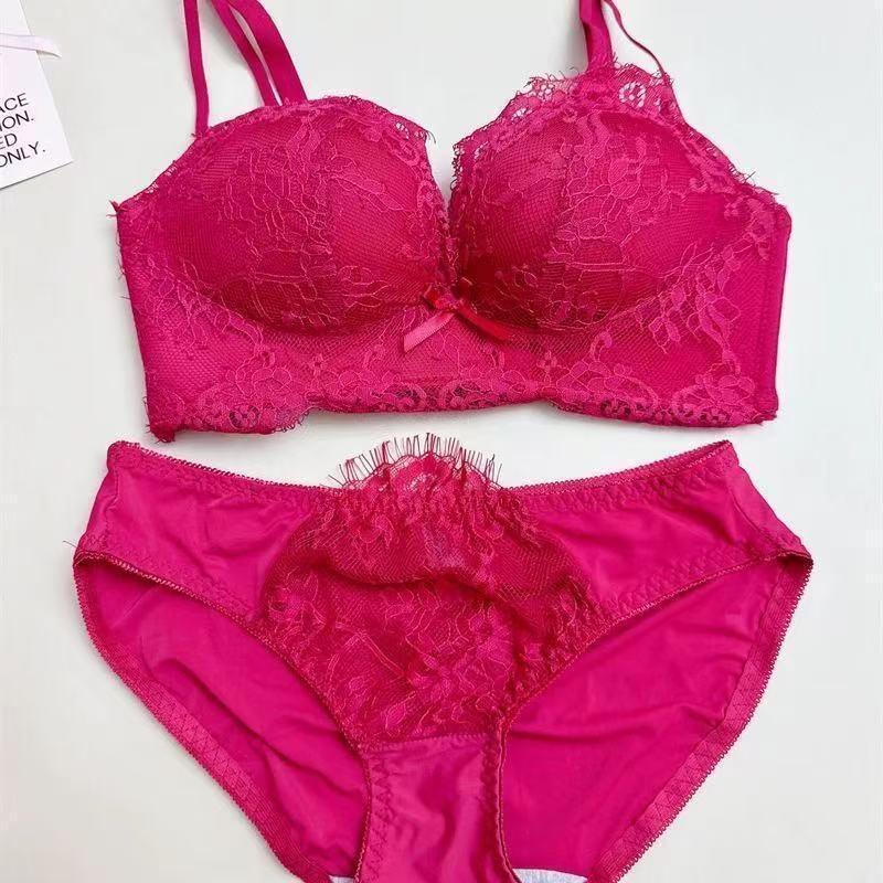 Women's Lace-Edge Wireless Bra Set for Small Chest Enhancement