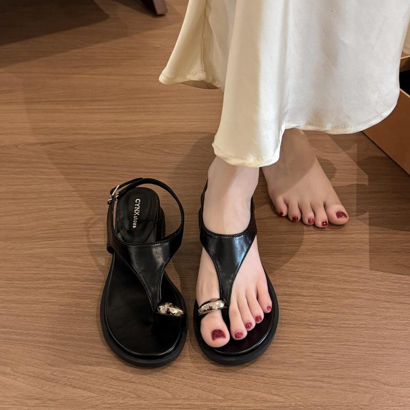 

Темпераментные сандалии женские новые летние отличный вид не устают ноги красивые с юбкой обувь на танкетке 36 чёрный