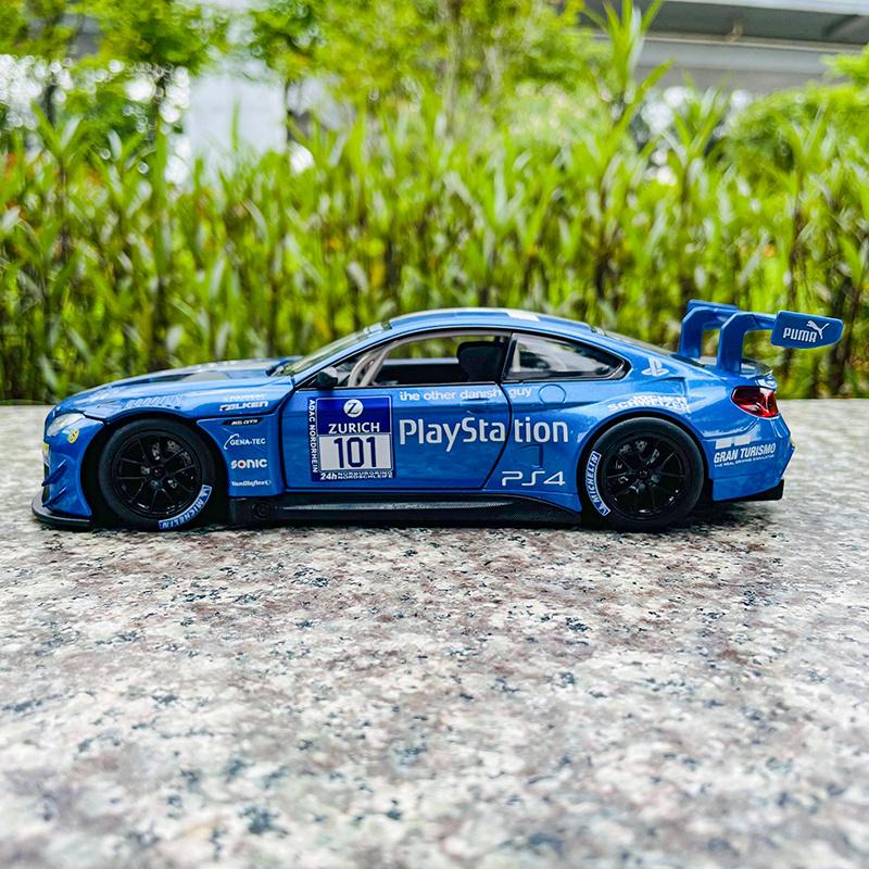 CCA MSZ 1: 24 BMW M6 GT3 Alloy Car Die-casting Model Dynamic Sound and Light Toy Series Collection Gift