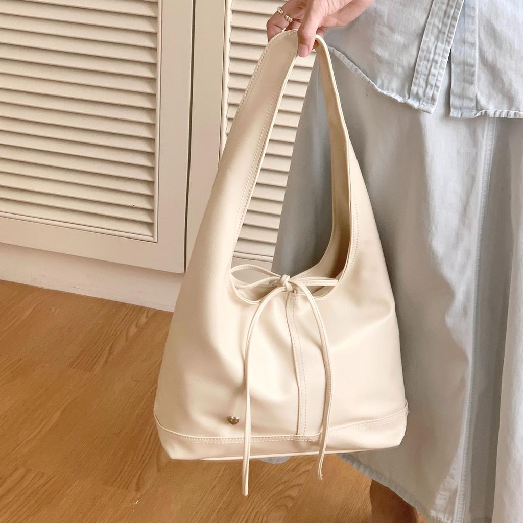 Niche Commuter Women'S Bag Versatile Casual Bag Method Bow Large Capacity Shoulder Armpit Tote Bag
