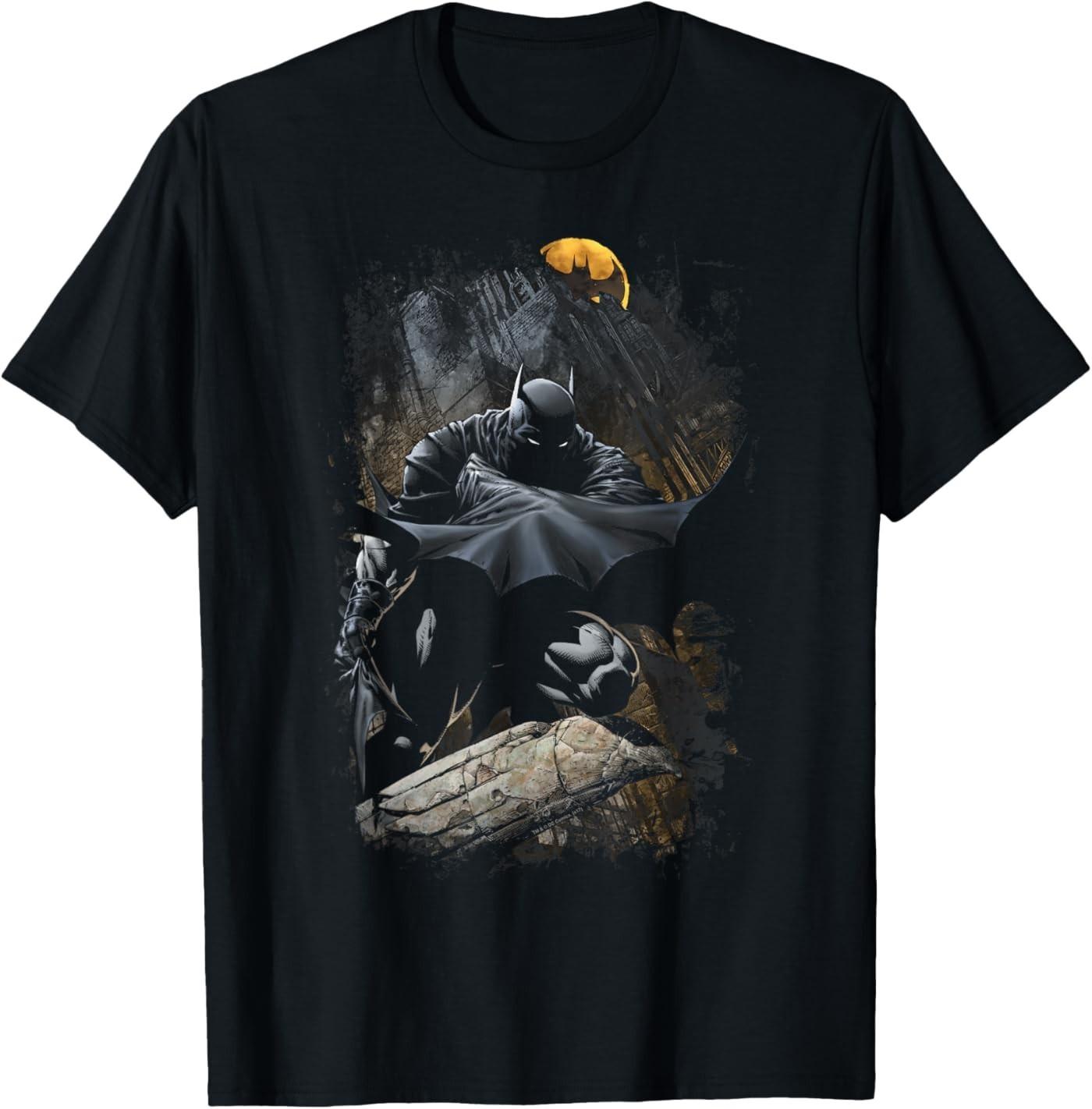 Batman Sweeping Cape T-Shirt S