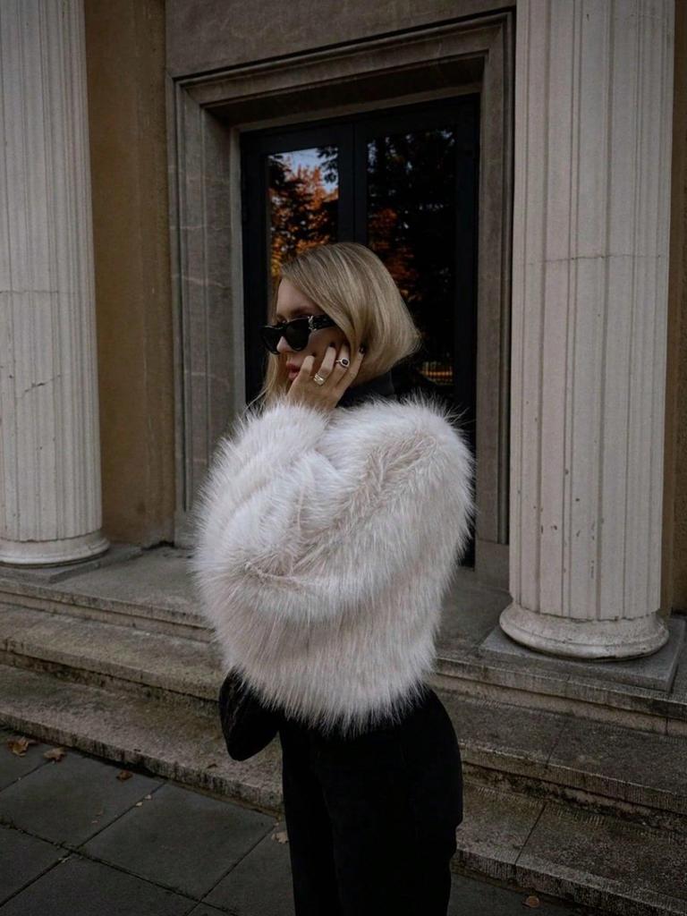 Women's High-End Faux Fur Pullover Coat - Autumn/Winter Versatile Short Style