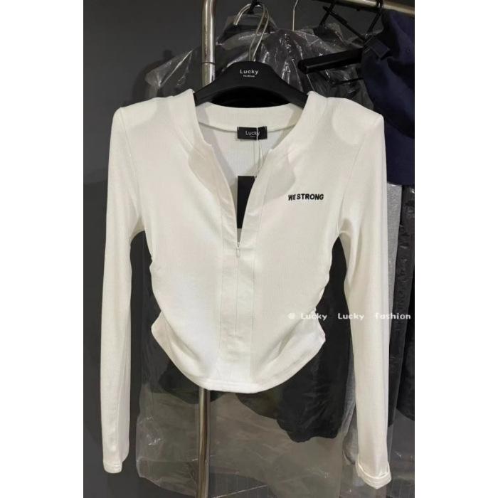

Korean Autumn 25 Slim Fit Stretch Top: Women s Embroidered Half-Zip Tee Medium белый