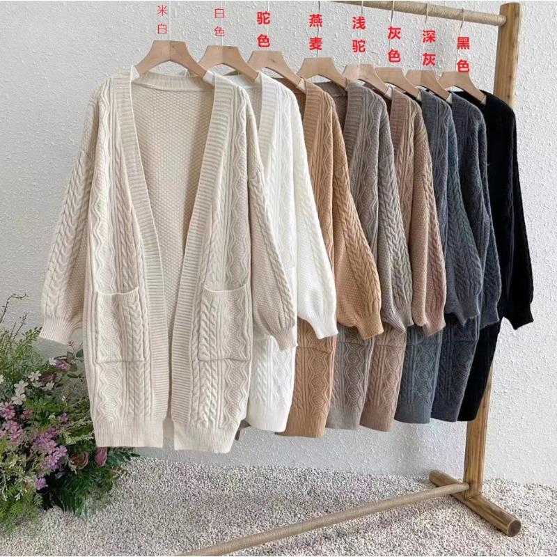 

Вязаный кардиган куртка женский осенне-зимний новый свободный большой размер ленивый ветер средней длины утолщенный свитер с косами прилив One size