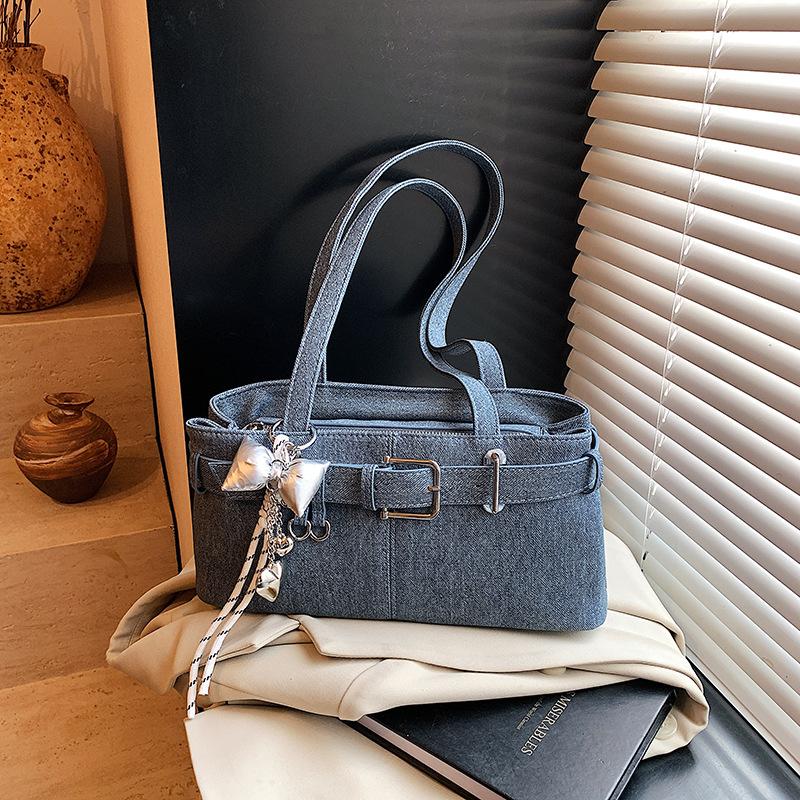 Premium sense bucket bag women's summer new commuter armpit bag large capacity portable shoulder handbag