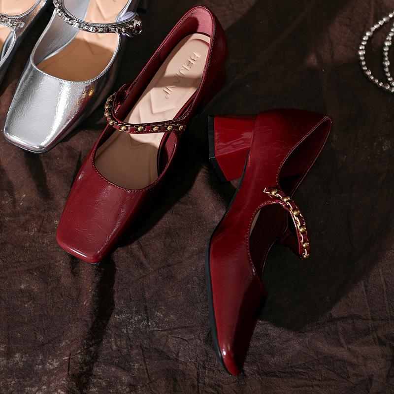 Fashion New Square Head Small Leather Women's Pumps 2025 Spring And Summer Elegant Shallow Mouth Vintage Soft Sole Single Shoes