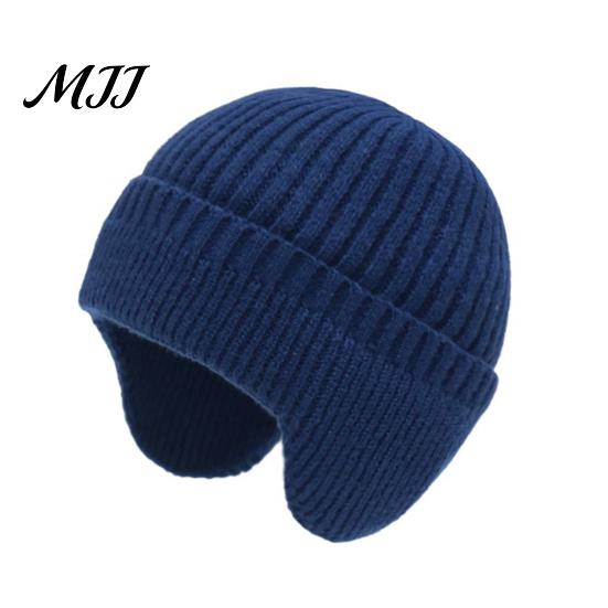 Warm Hat for Outdoors Knitted with Ear Flaps, Unisex Winter Beanies, Thickened Beanies Men And Women Stretchy Windproof Skiing Cycling