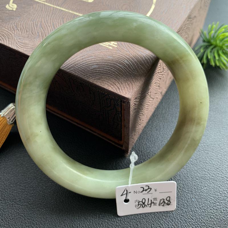 A4 Emerald Green Hetian Jade Bracelet with Floral Design