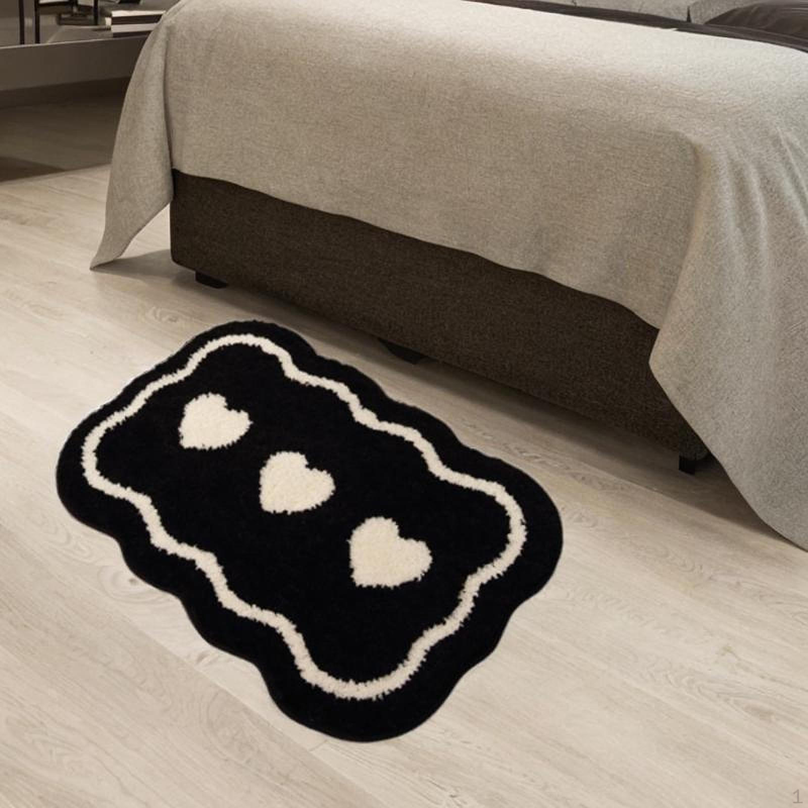 

Bath Mat Area Rug 15x24 inch Irregular Heart Printed Floor Carpet for Living Room Bathroom білий