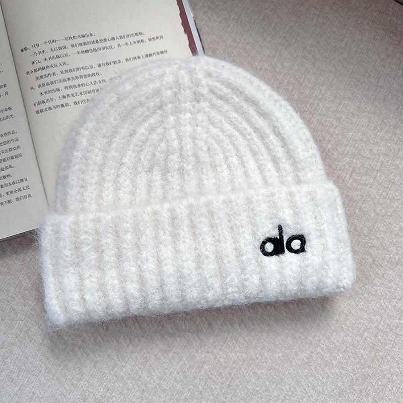 Autumn and winter thickened warm ear protection versatile big head circumference knitted cold hat girl