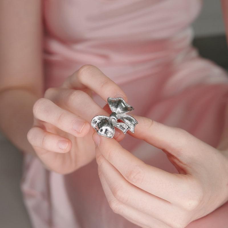 BAEBAE Bow Angel Ring