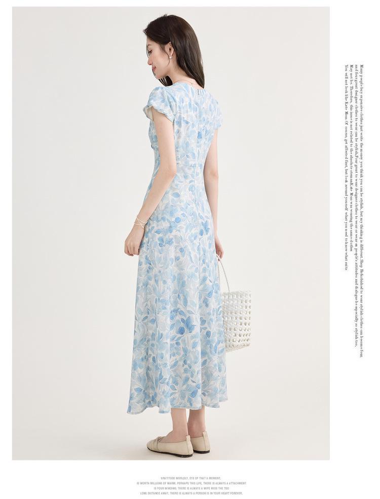 2026 Frühling/Sommer Elegantes blaues Blumen-A-Linien-Kleid: Taillenbetonend, Kurzärmelig, Französischer Stil