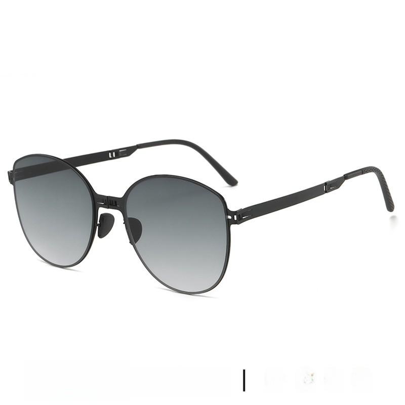 Fashion Oversized Foldable Sunglasses With Uv400 Protection For Travel And Outdoor Activities