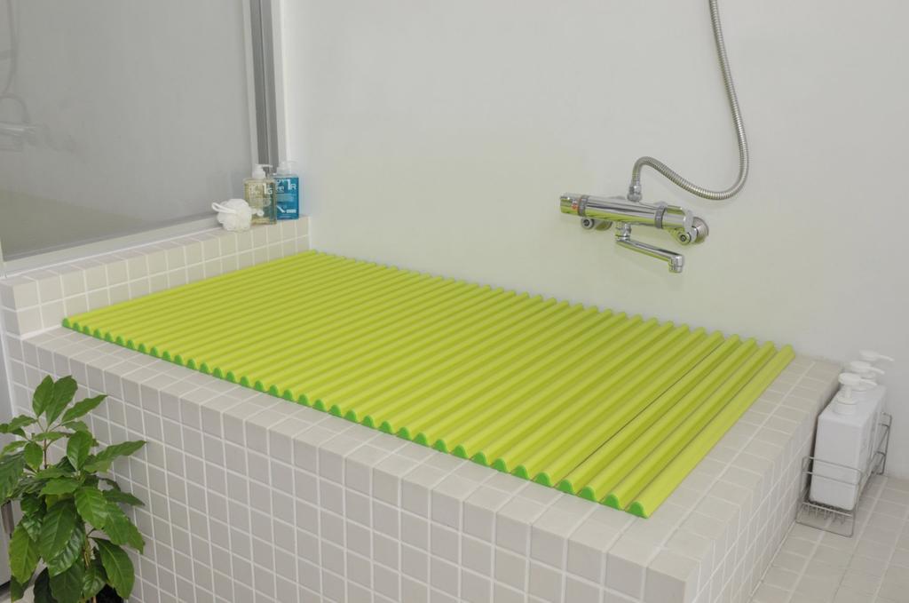 Topre Antibacterial Shutter-Type Bathtub Lid, Color Easy Wave, 70 X 140 Cm, Green, M14
