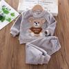 Småbarn Baby Gutter Klær Høst Vinter Barn Flanell Pyjamassett Tykk Varm Genser Tegneserie Søt bjørn Todelt Jentedress Joggedress