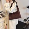 Retro Suede Rivet Shoulder Bags PU Leather Work Purses Large Tote Handbag Slouchy Locomotive for Women Travel Winter Fall