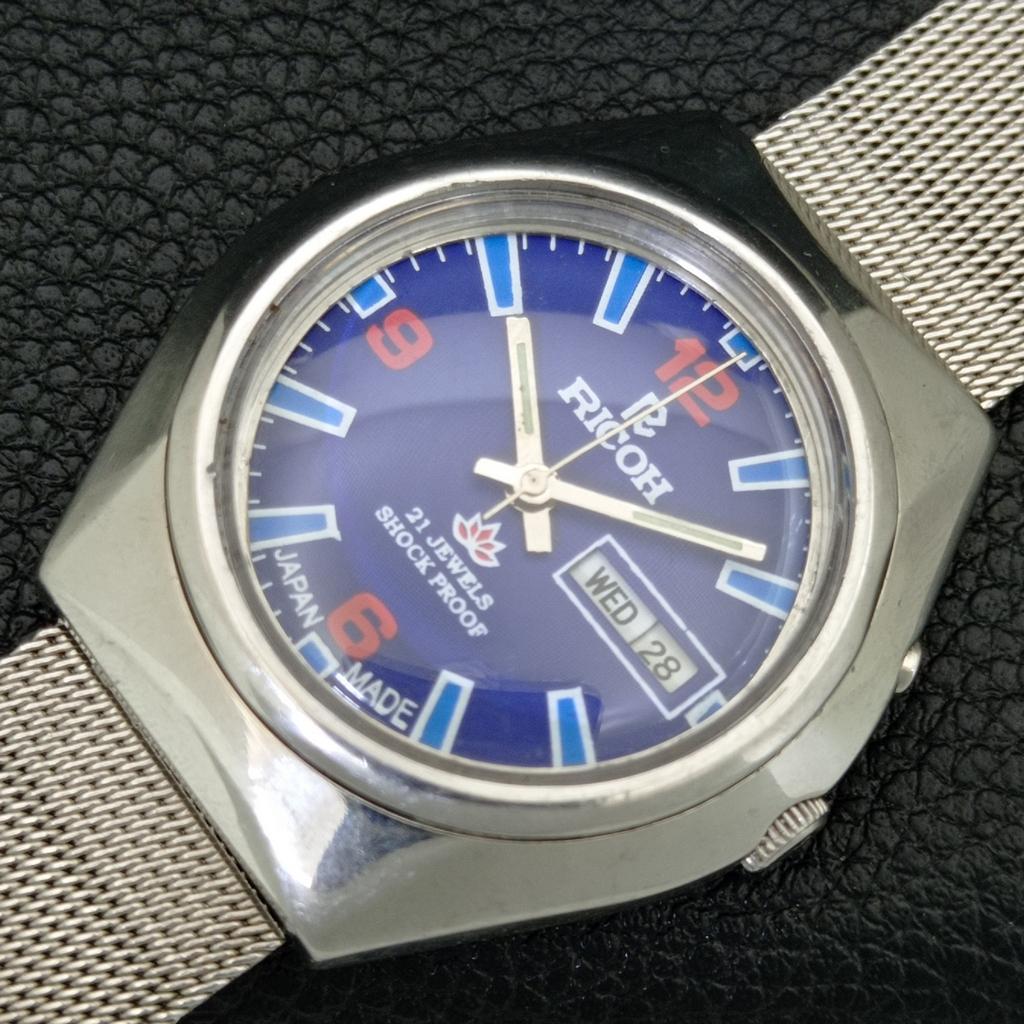 JAPAN VINTAGE RICOH R31 AUTOMATIC MENS BLUE COLOR DIAL WATCH a707734-1