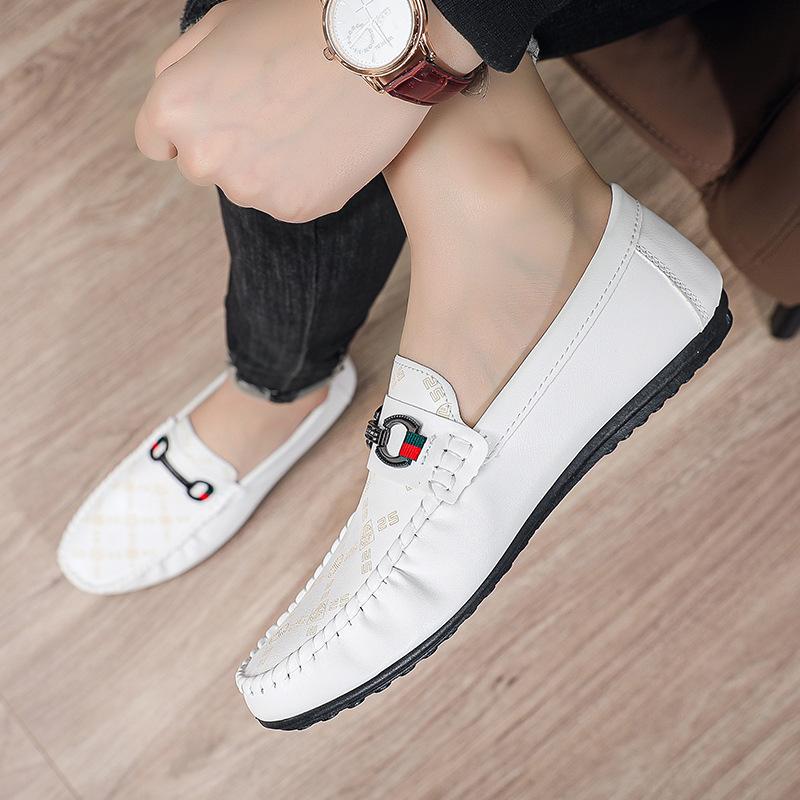 Summer Versatile Korean Version Breathable Non-slip Casual Leather Shoes 2025 New Driving One Pedal Doudou Shoes Men's Trendy Men's Shoes