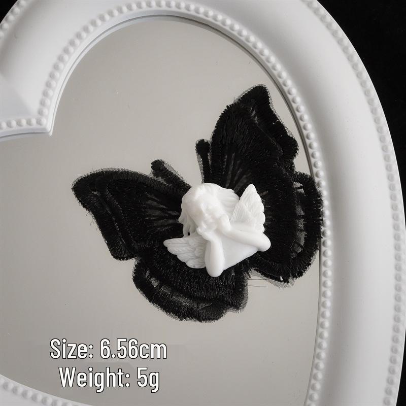 

Dark Retro Gothic Skull & Butterfly Hair Clip for Halloween