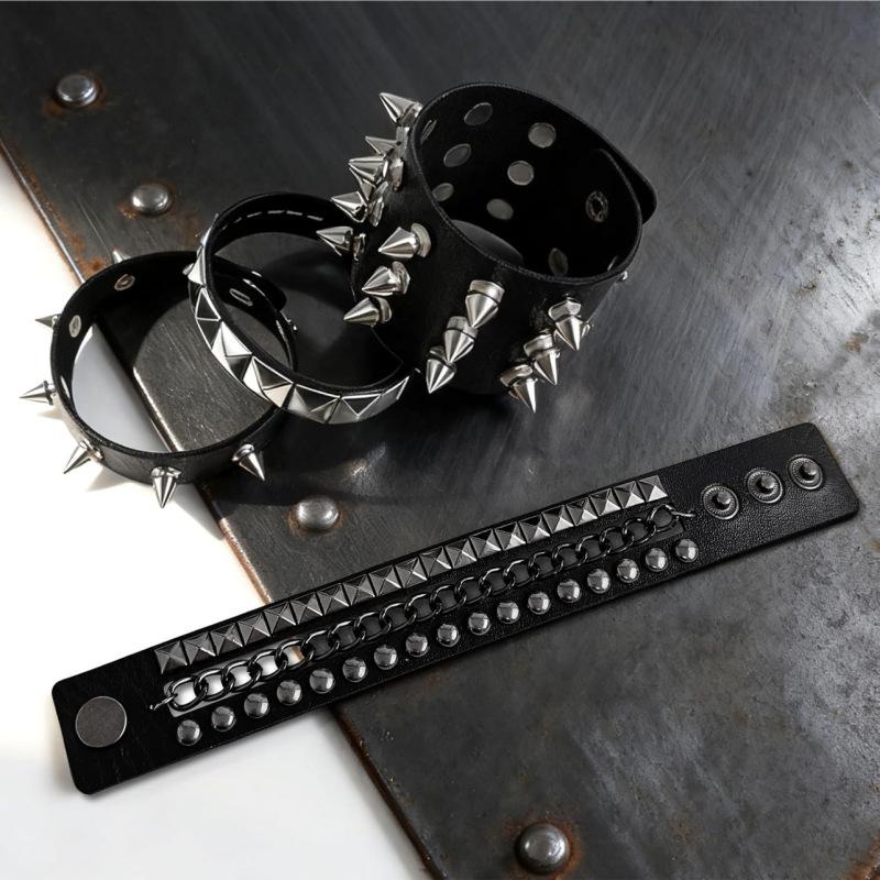 Gotisches Harajuku Nietenarmband Schwarzes Pu-Lederarmband Für Damen Herren Vintage Punk Breite Armreifen Schmuck