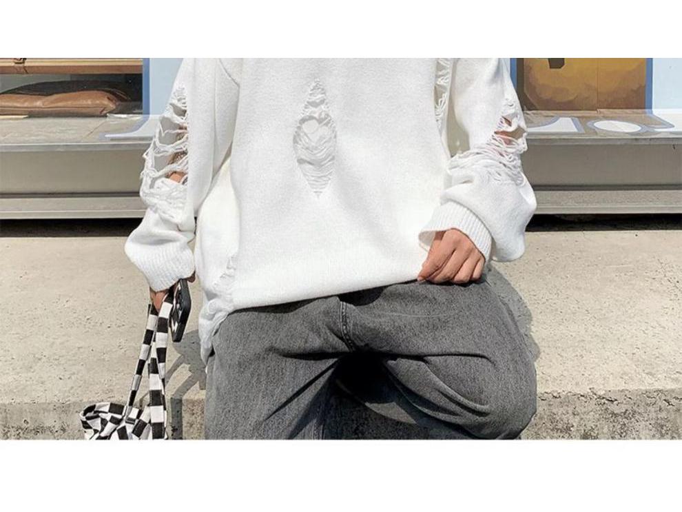 Autumn Men's Hole-Knit Sweater: New Lazy Style Pullover in Black or White