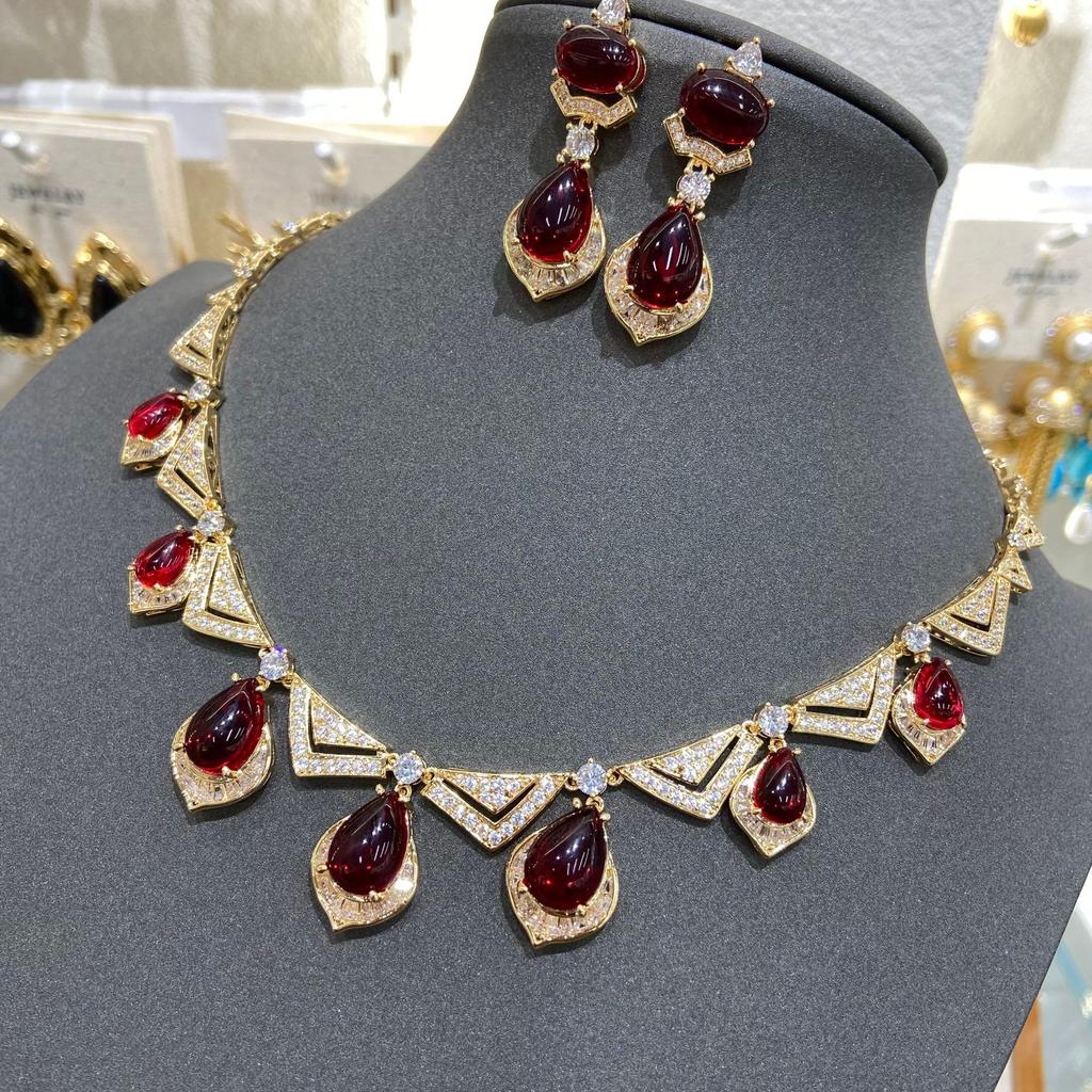 Liu Yifei Dinner With The Same Zircon Water Drop Necklace Earrings Light Luxury High-End Jewelry Set Niche Versatile Jewelry