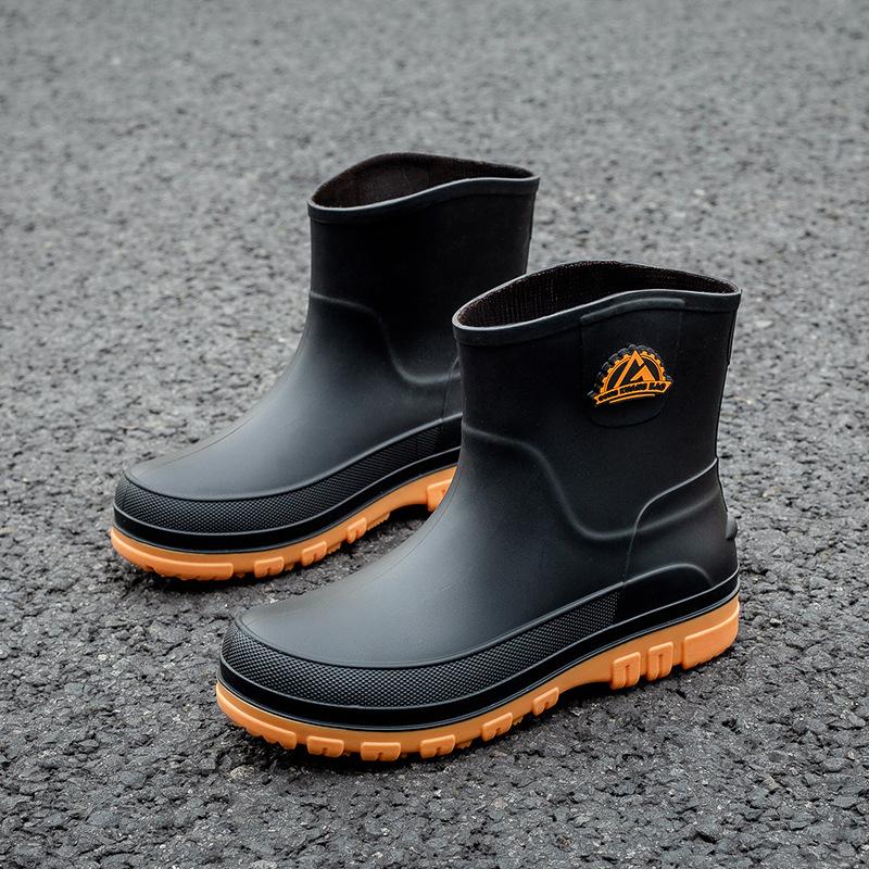 Hot Sales Men'S Rain Boots Designer Waterproof Mid Calf Boots Plush Non Slip Pvc Work Shoes Comfortable High Quality Men Shoes
