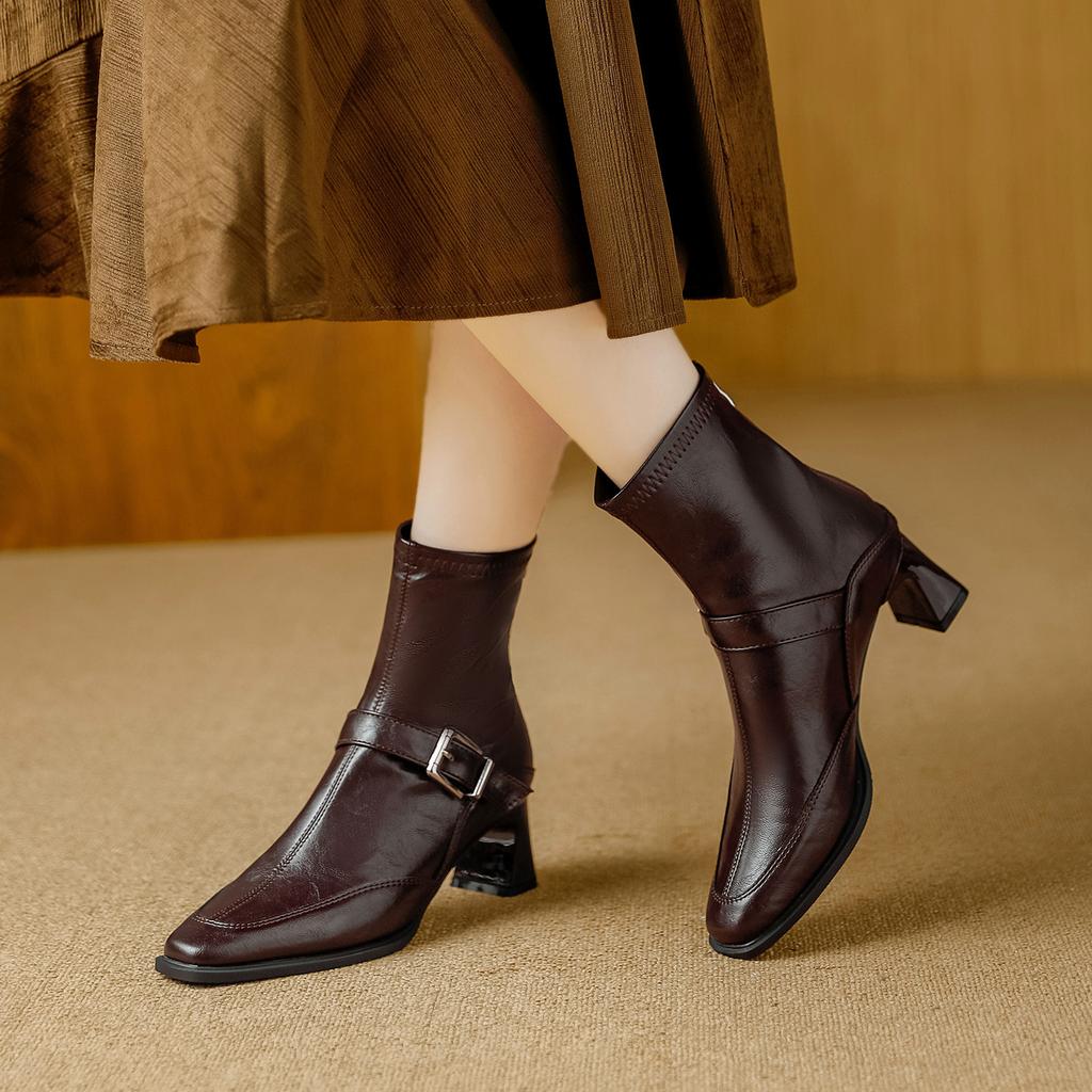 Retro Thin Boots Women's 2025 Autumn New Models Are Huge and Good-looking French Short Boots Are Not Tired of Thick Heels Square Head Versatile Bar
