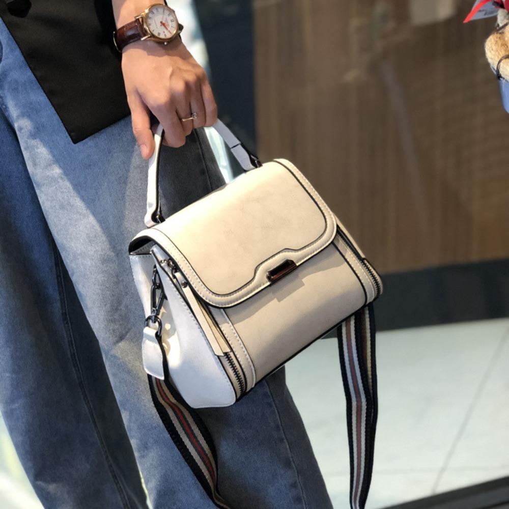 Bags women's new autumn and winter fashion bucket bags, leather women's bags, messenger bags, high-end portable shoulder bags, trendy