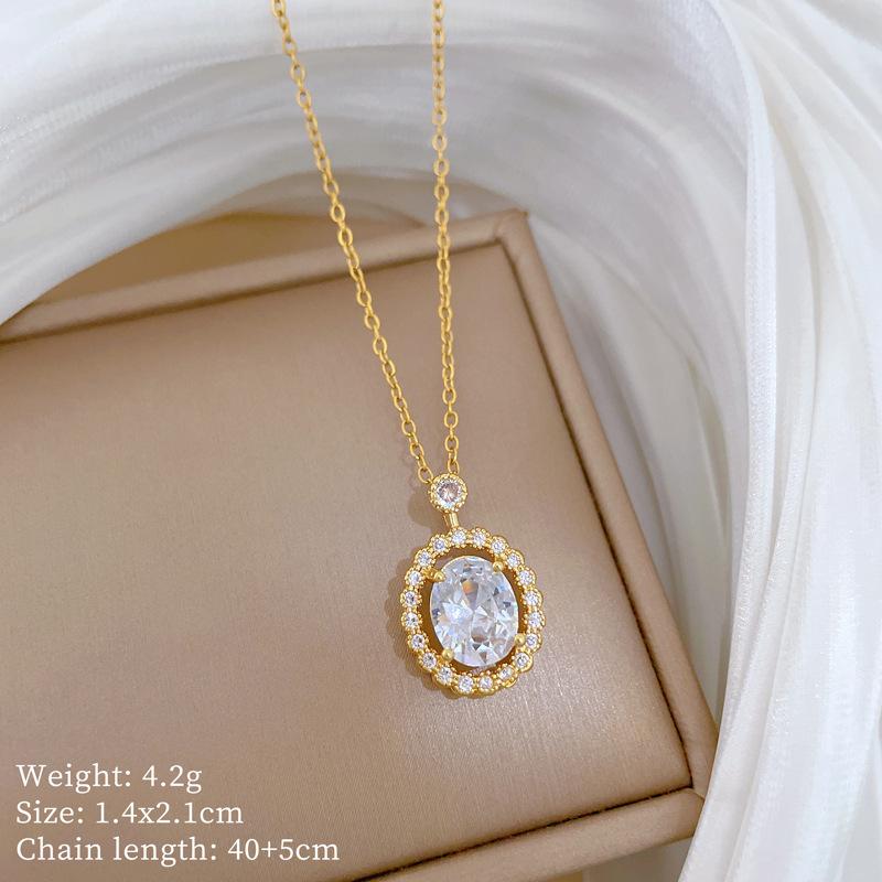 Kupfer-Mikro-Intarsien Leichter Luxus Mode Persönlichkeit Temperament Wunderschöne Voll-Diamant-Halskette Damen Vielseitige Schlüsselbein-Kette Titanstahl