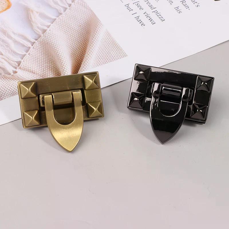 1PCS 4CM Metal Turn Twist Lock Buckles For DIY Women Handbag Bag Purse Hardware Closure Clasp Bags Parts Accessories